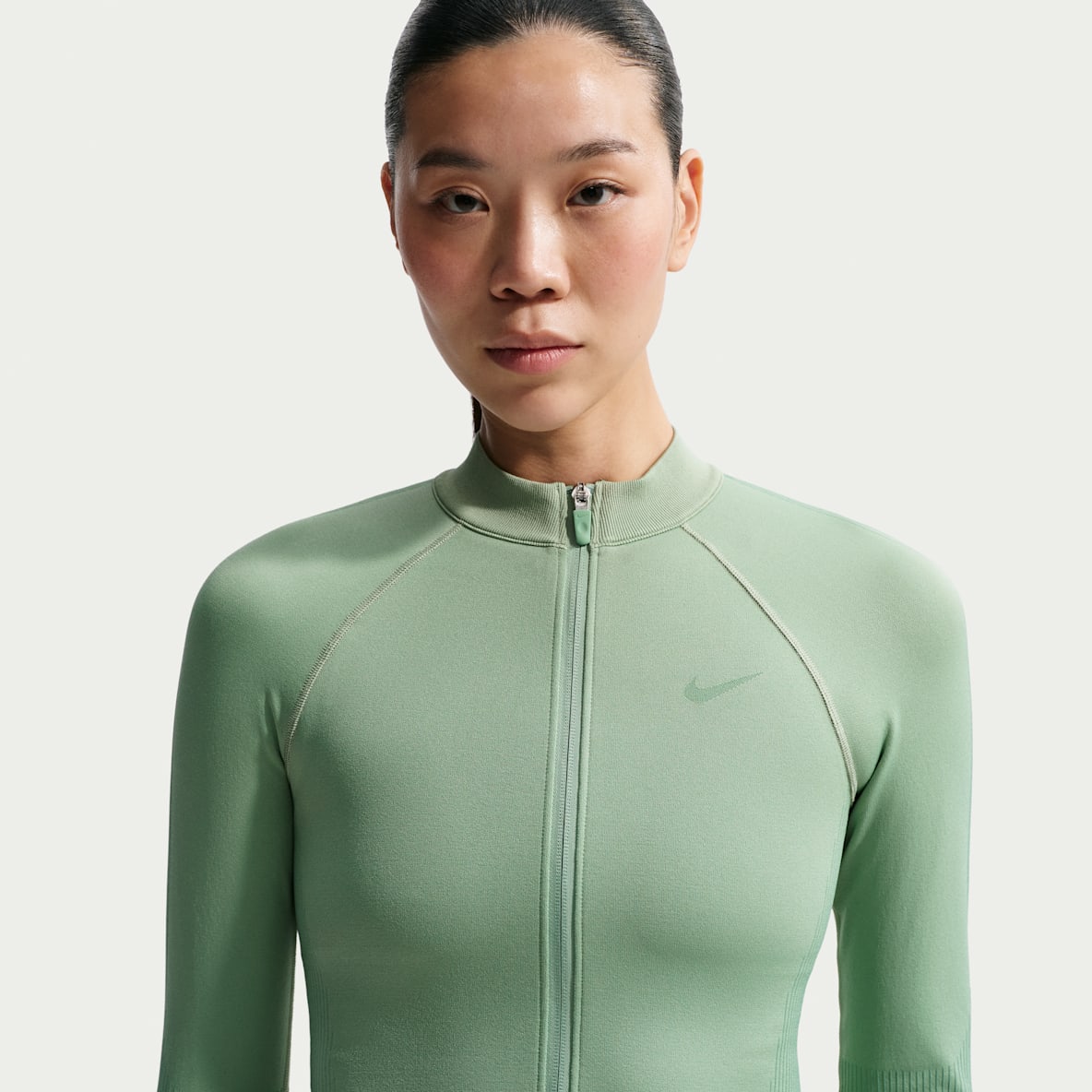 Womens Nike Pro. Nike JP